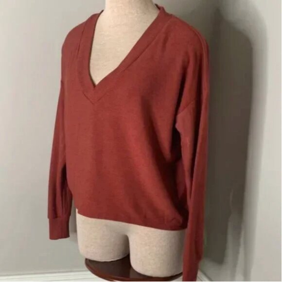 Chaser Long Sleeve Drop Shoulder Pullover Rust Colored V Neck Sweater Size XS - Picture 6 of 8